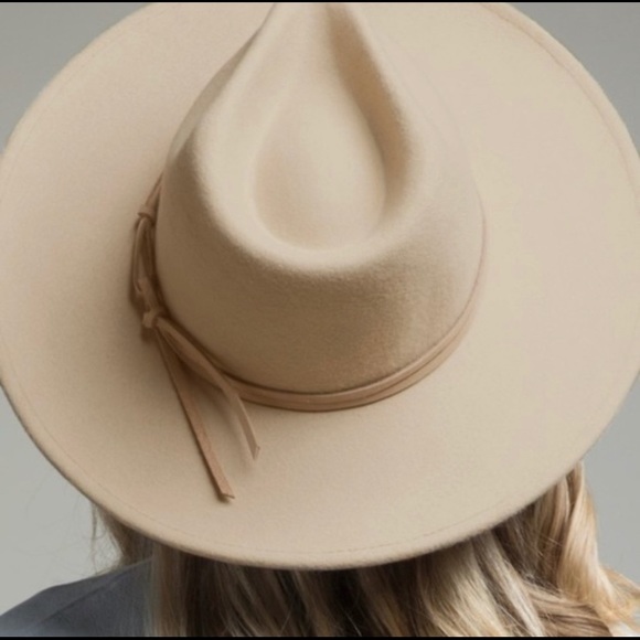 Belted Wool Panama Hat-BLACK—LAST ONE ☝️ - Picture 5 of 6